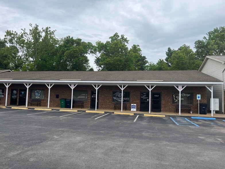 6737 Ringgold Rd, East Ridge, TN for lease - Building Photo - Image 1 of 23
