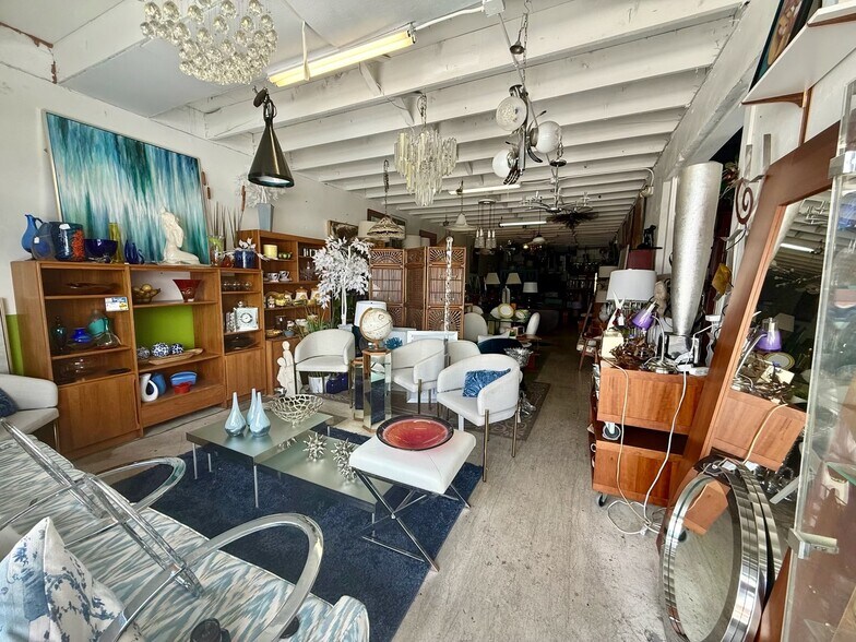 4314-4316 N Dixie Hwy, Oakland Park, FL à louer - Photo du bâtiment - Image 2 de 4