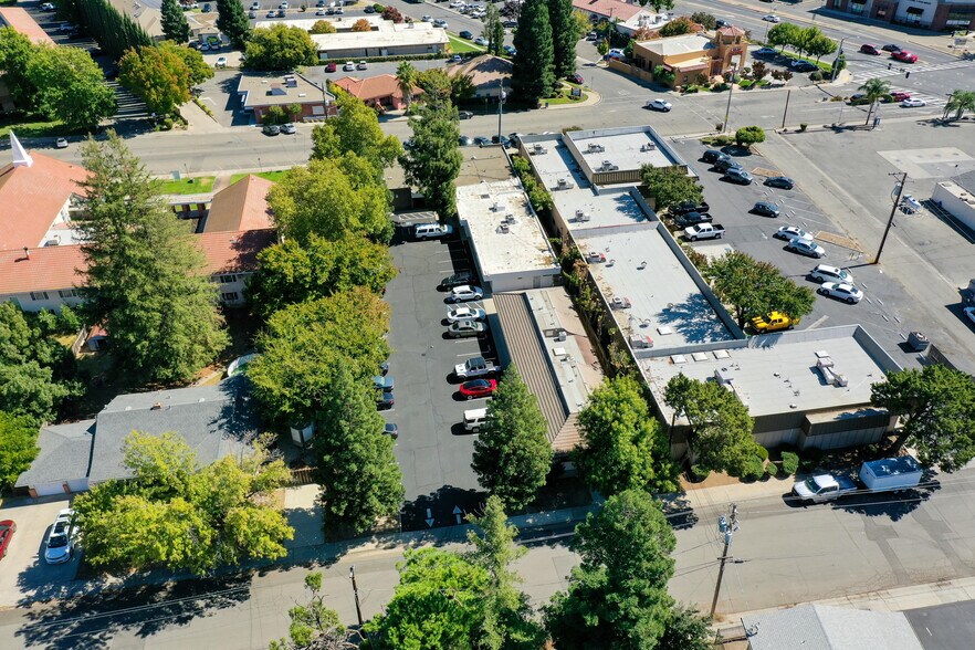 874 Plumas St, Yuba City, CA à louer - Photo du bâtiment - Image 2 de 16