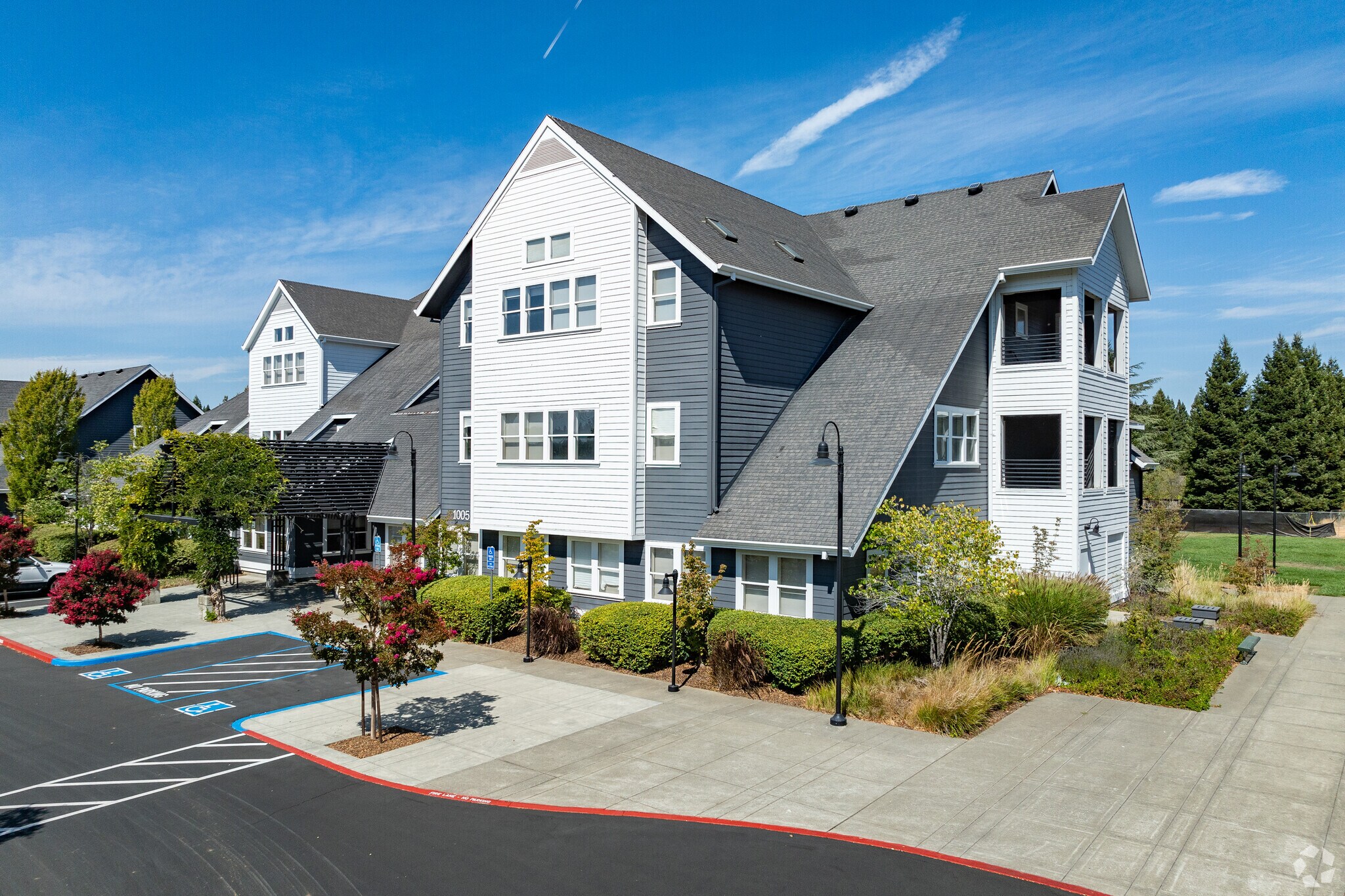 1005 Gravenstein Hwy, Sebastopol, CA for sale Primary Photo- Image 1 of 4