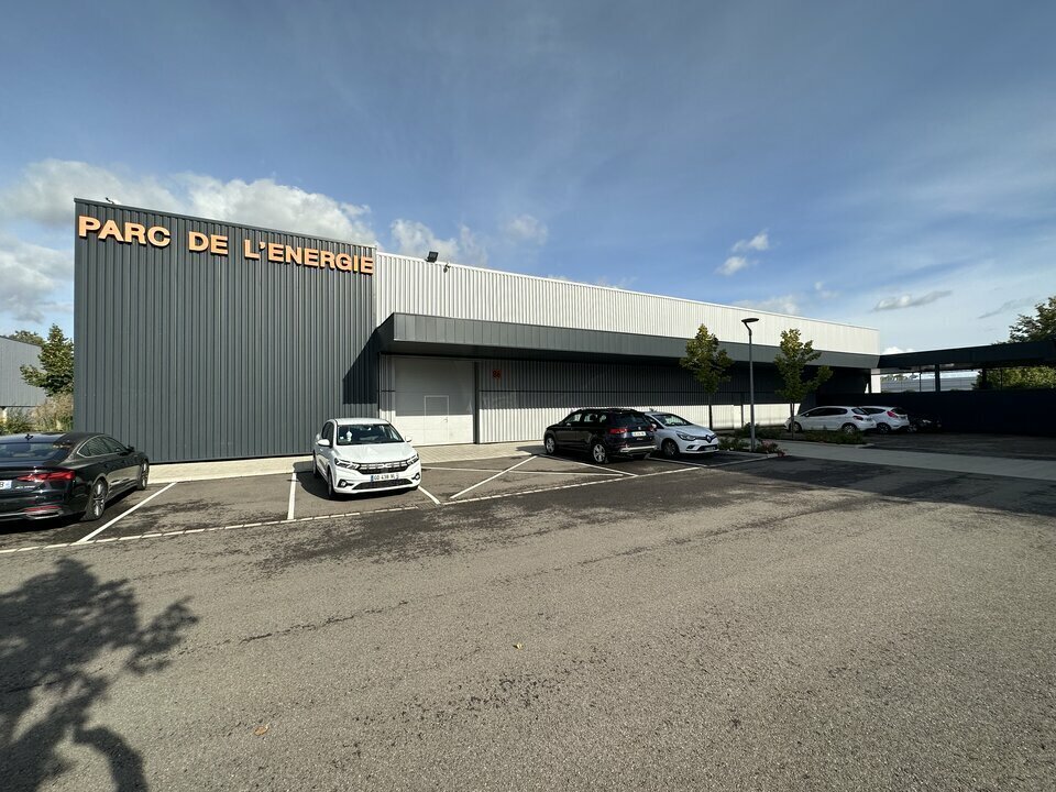 Industrial in Bischheim for lease Building Photo- Image 1 of 6