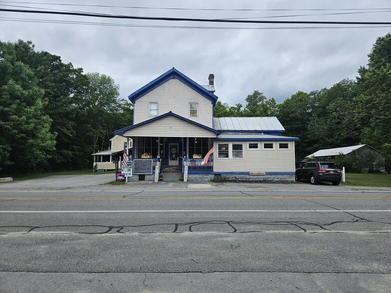 8 Harrisburg Rd, Stony Creek, NY for sale - Primary Photo - Image 1 of 8