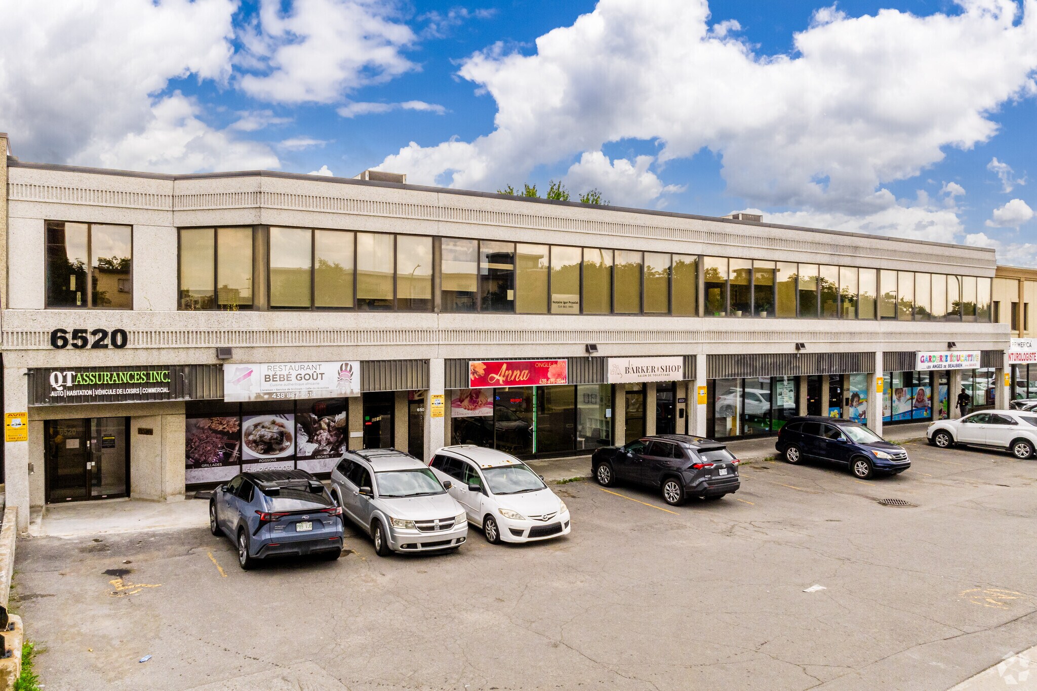 6508-6520 Rue Beaubien E, Montréal, QC for lease Primary Photo- Image 1 of 5