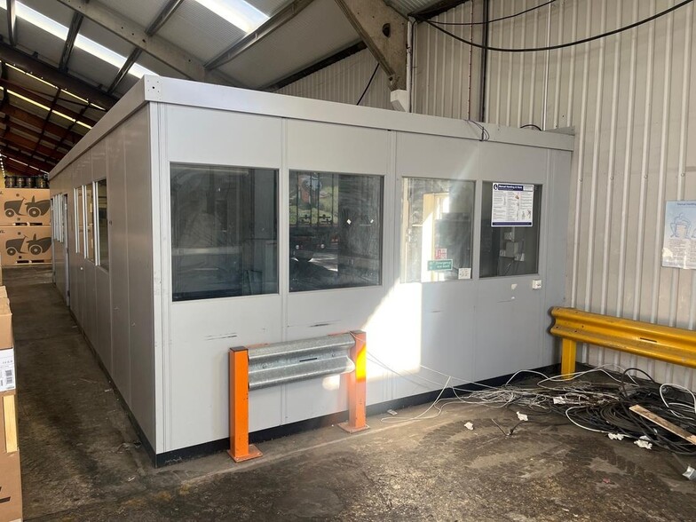 428 Parsonage Rd, Swindon à louer - Photo intérieure - Image 3 de 4