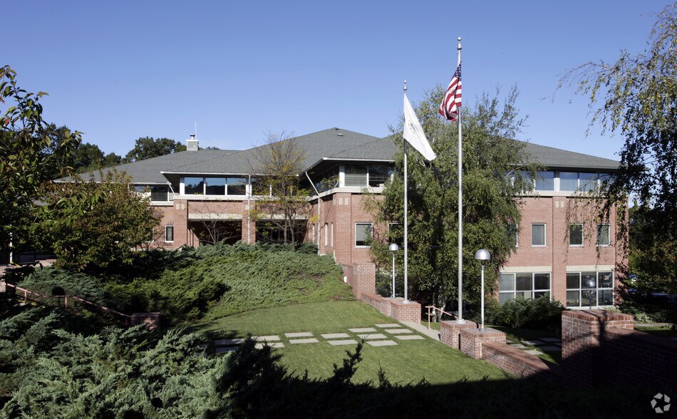 300 Centerville Rd, Warwick, RI à louer - Photo du bâtiment - Image 2 de 11