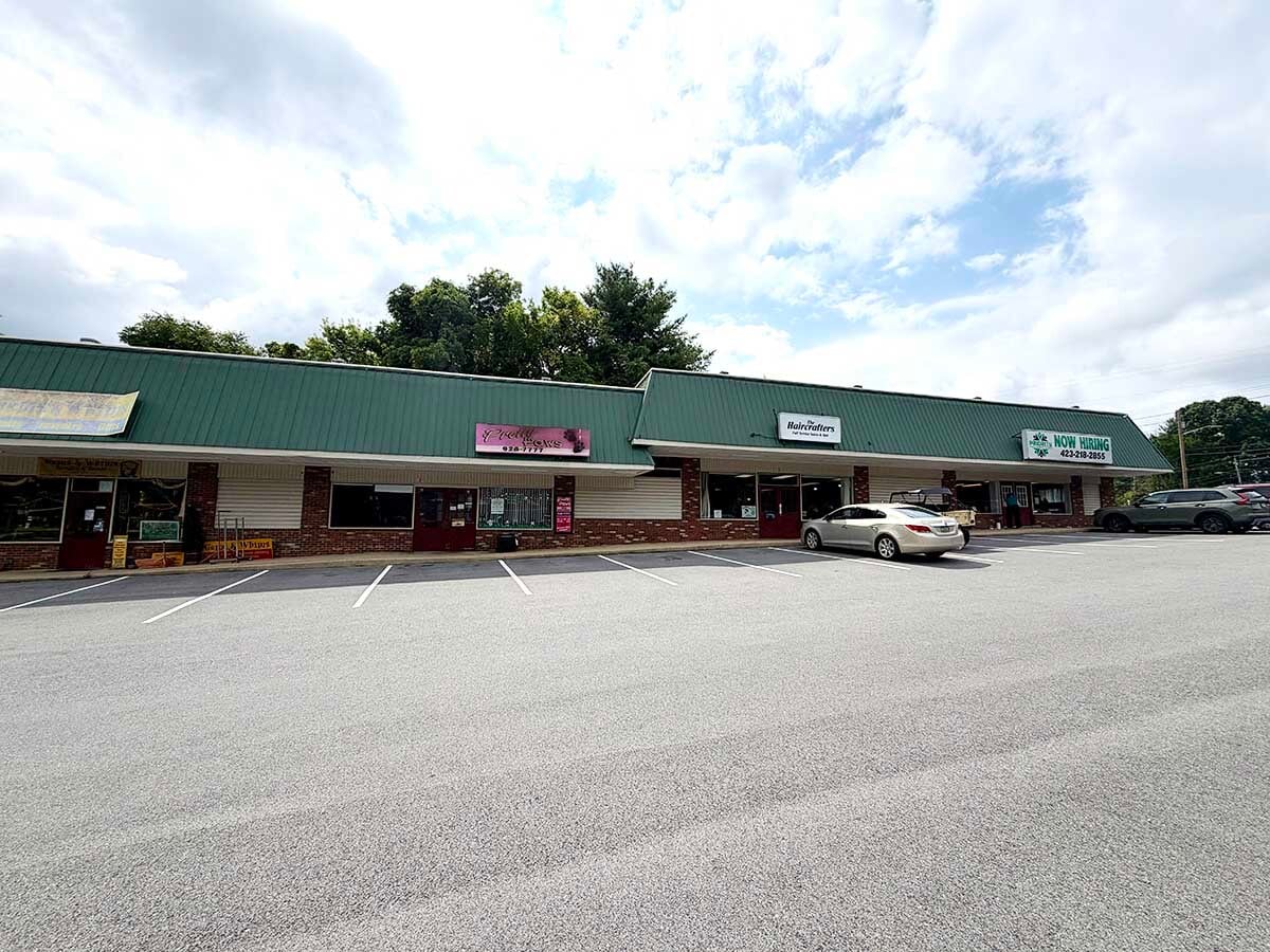 1904 Knob Creek Rd, Johnson City, TN for lease Building Photo- Image 1 of 4