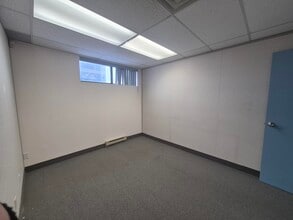 21 Concourse Gate, Ottawa, ON for lease Interior Photo- Image 2 of 5