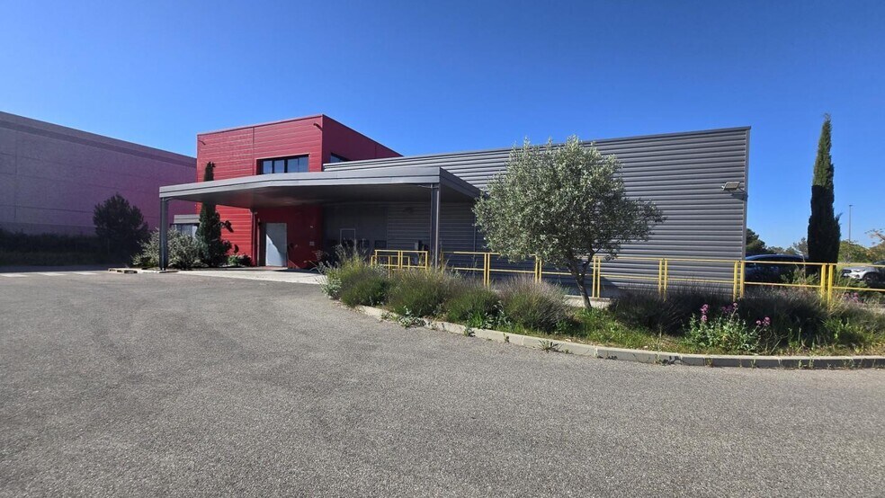 Flex in Signes for sale - Building Photo - Image 2 of 11