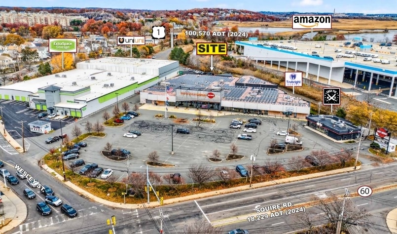 649-651 Squire Rd, Revere, MA à vendre - Photo du bâtiment - Image 2 de 5