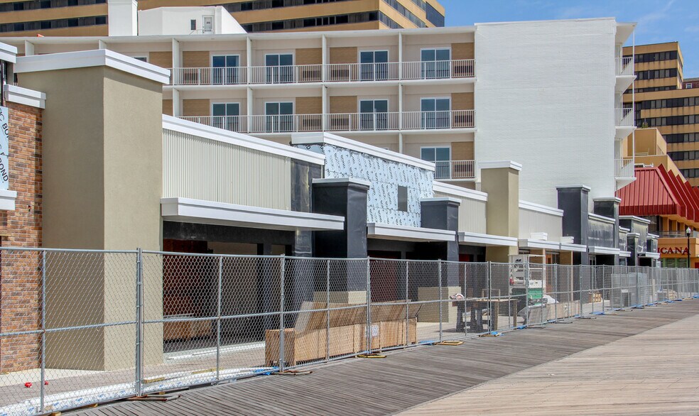 110 S Morris Ave, Atlantic City, NJ à louer - Photo du bâtiment - Image 1 de 23