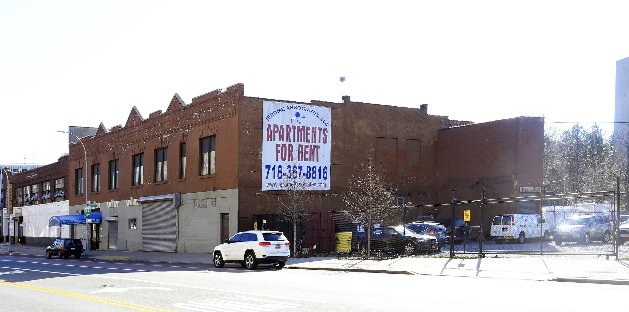2800 Webster Ave portfolio of 2 properties for sale on LoopNet.ca Primary Photo- Image 1 of 2
