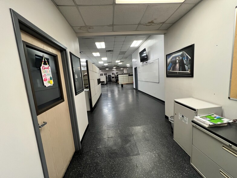 1200 Lawson Rd, Saginaw, TX à vendre - Photo intérieure - Image 2 de 8