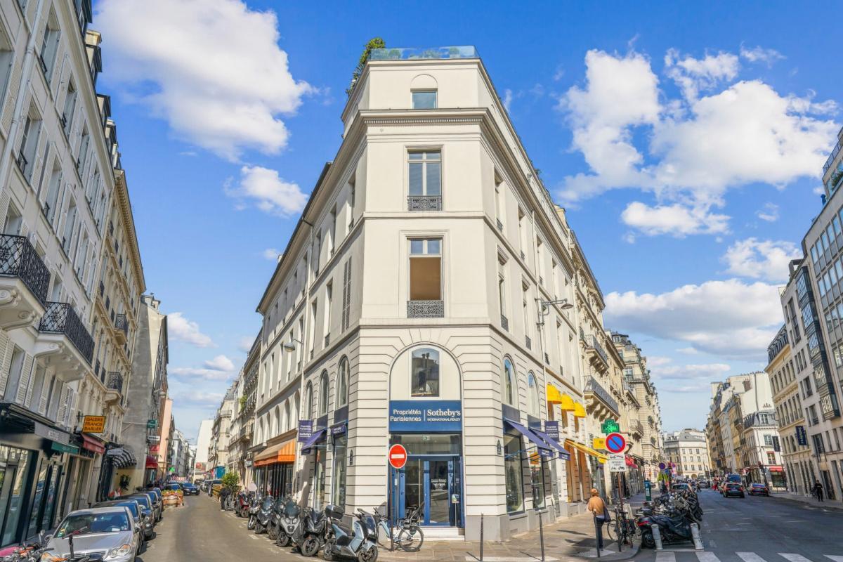124 Rue Du Faubourg Saint-Honoré, Paris for sale Building Photo- Image 1 of 15