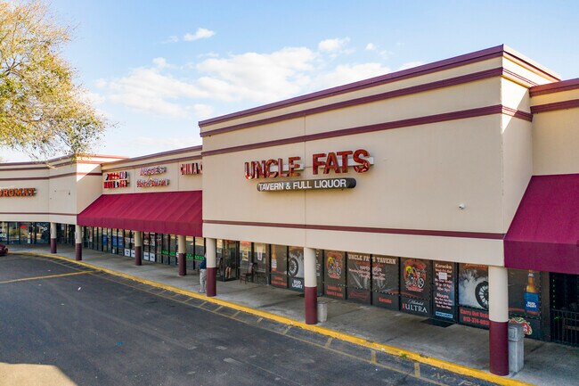 Plus de détails pour 8707-8771 Temple Terrace Hwy, Temple Terrace, FL - Commerce de détail à louer