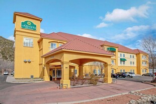 La Quinta Inns & Suites Ruidoso Downs - Motel