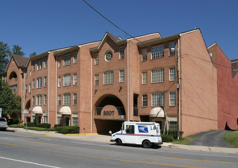 8607-8609 2nd Ave, Silver Spring, MD à vendre - Photo du bâtiment - Image 2 de 87