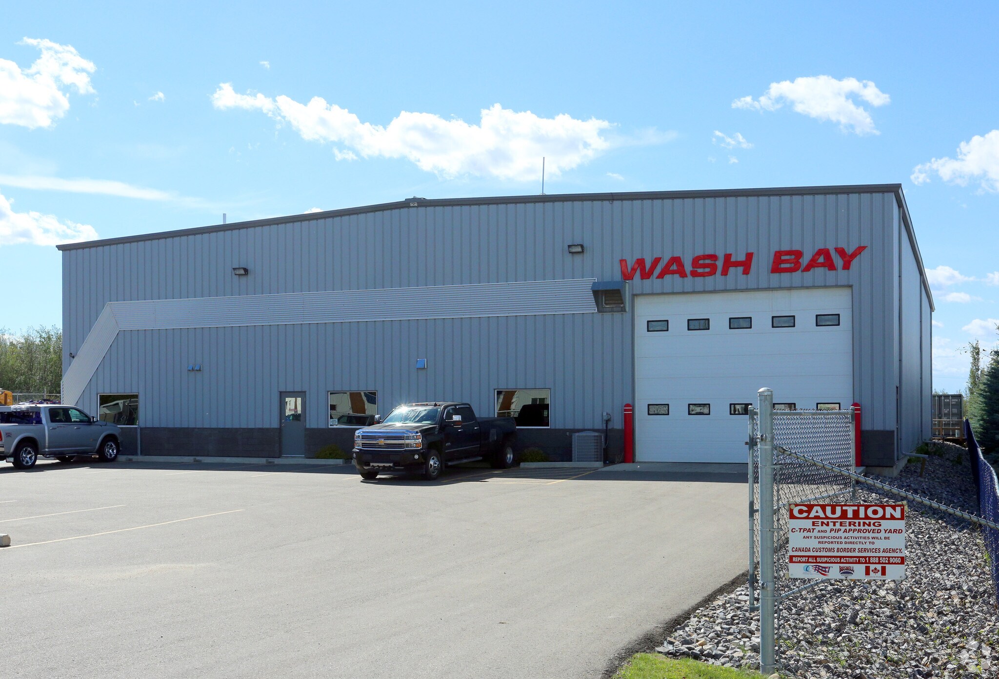 11036 261 St, Parkland County, AB for sale Primary Photo- Image 1 of 1