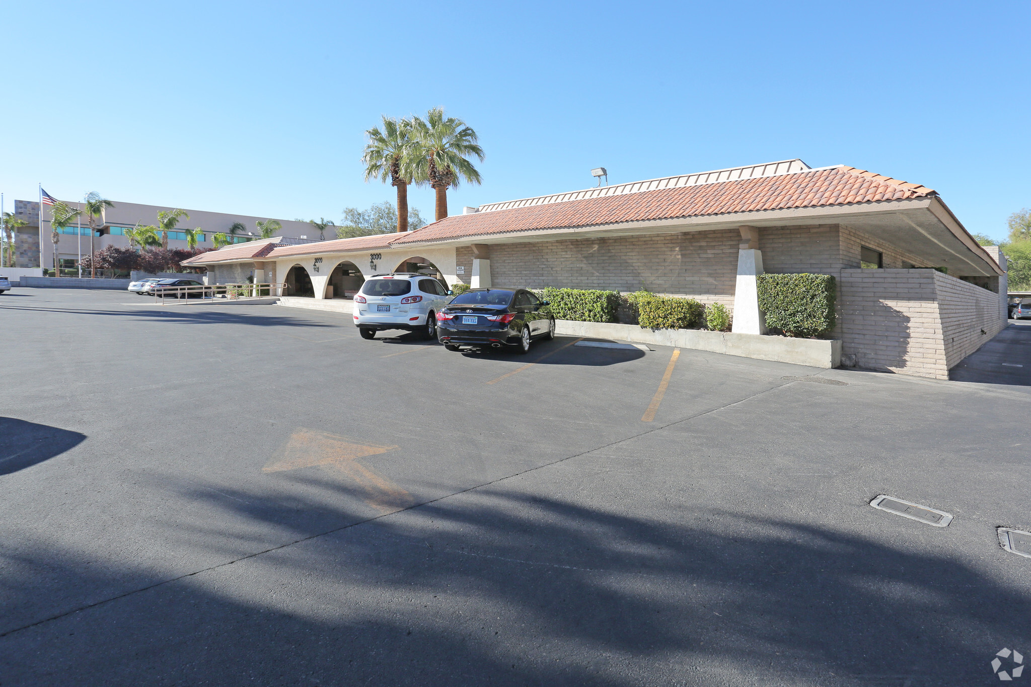 3000 W Charleston Blvd, Las Vegas, NV for sale Primary Photo- Image 1 of 1