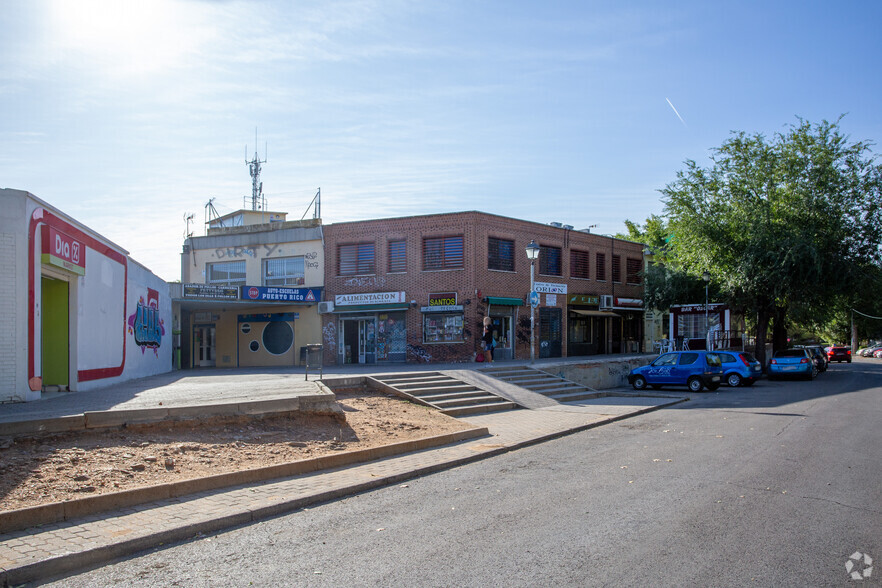 Calle Antonio Machado, 8, Mejorada del Campo, Madrid à vendre - Photo du bâtiment - Image 2 de 8