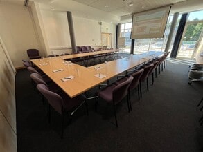 31 Wrest Park, Silsoe for lease Interior Photo- Image 2 of 4