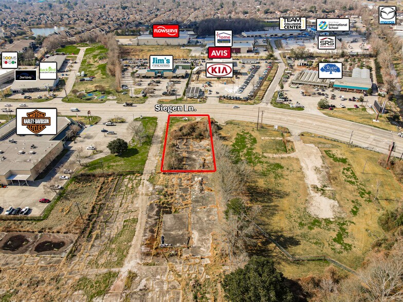 5747 Siegen Ln, Baton Rouge, LA à vendre - Photo du bâtiment - Image 2 de 11