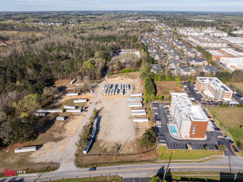 122 Mill Rd, McDonough, GA à louer - Photo du bâtiment - Image 2 de 18