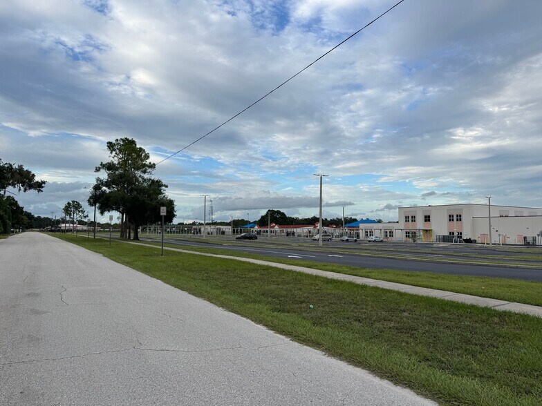 8 E Summit St, Apopka, FL à vendre - Photo du bâtiment - Image 2 de 28