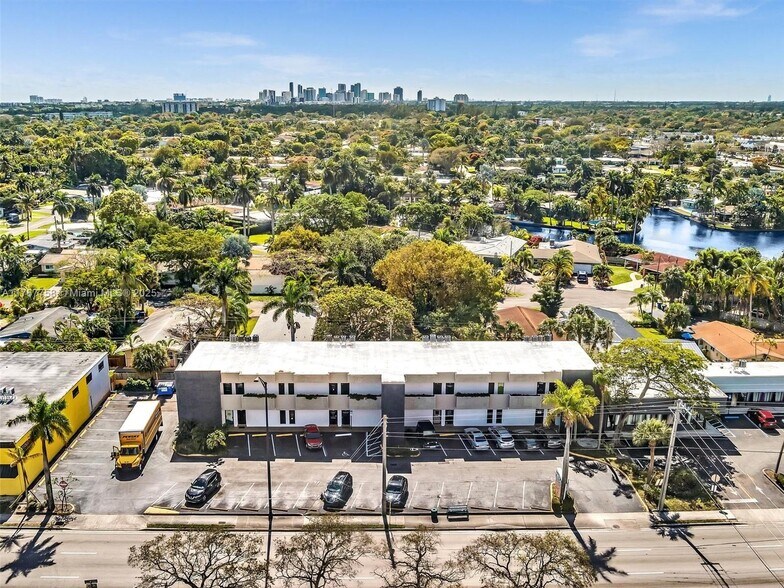 120 E Oakland Park Blvd, Fort Lauderdale, FL à louer - Photo du bâtiment - Image 1 de 4