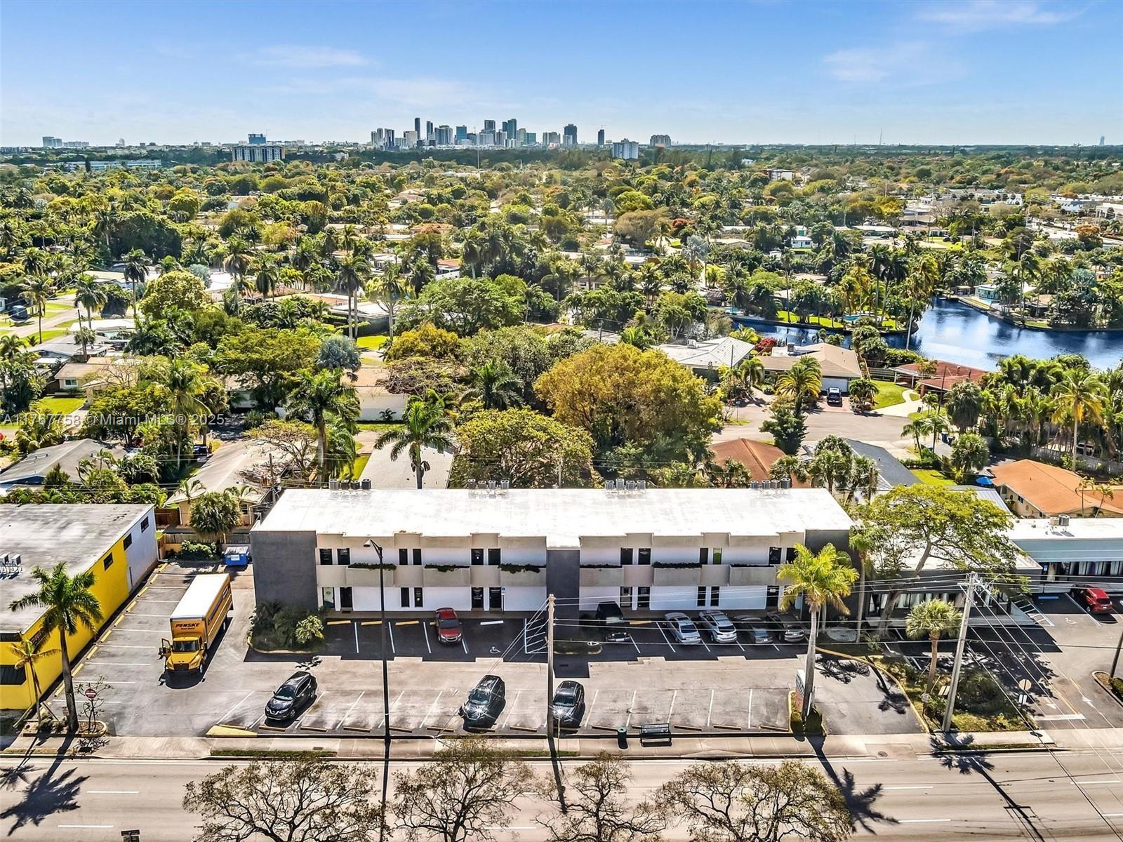 120 E Oakland Park Blvd, Fort Lauderdale, FL for lease Building Photo- Image 1 of 5