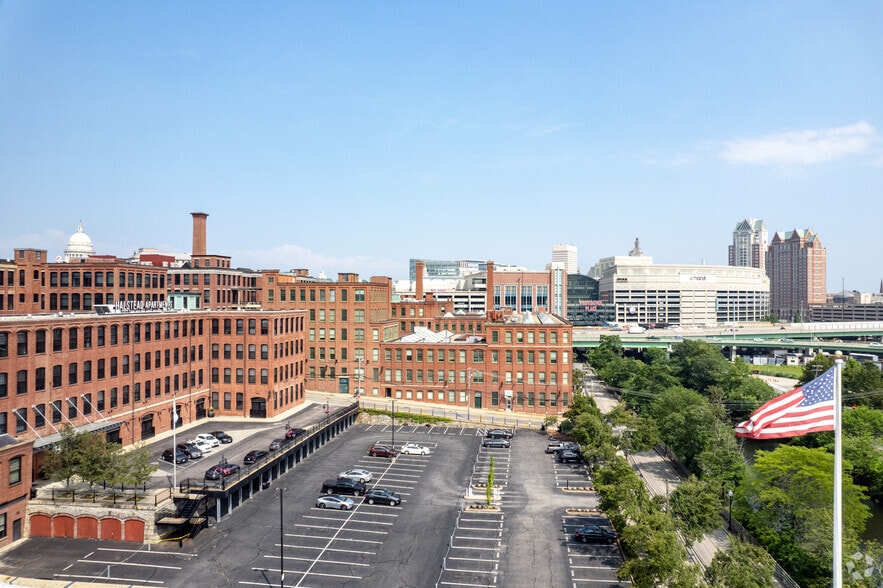 235 Promenade St, Providence, RI for lease - Primary Photo - Image 1 of 26