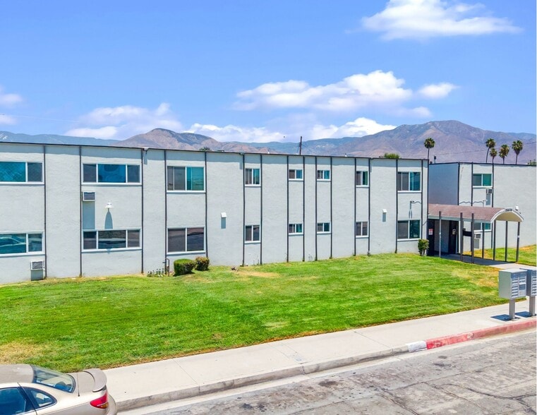 26674 Ward St, Highland, CA for sale - Building Photo - Image 2 of 51