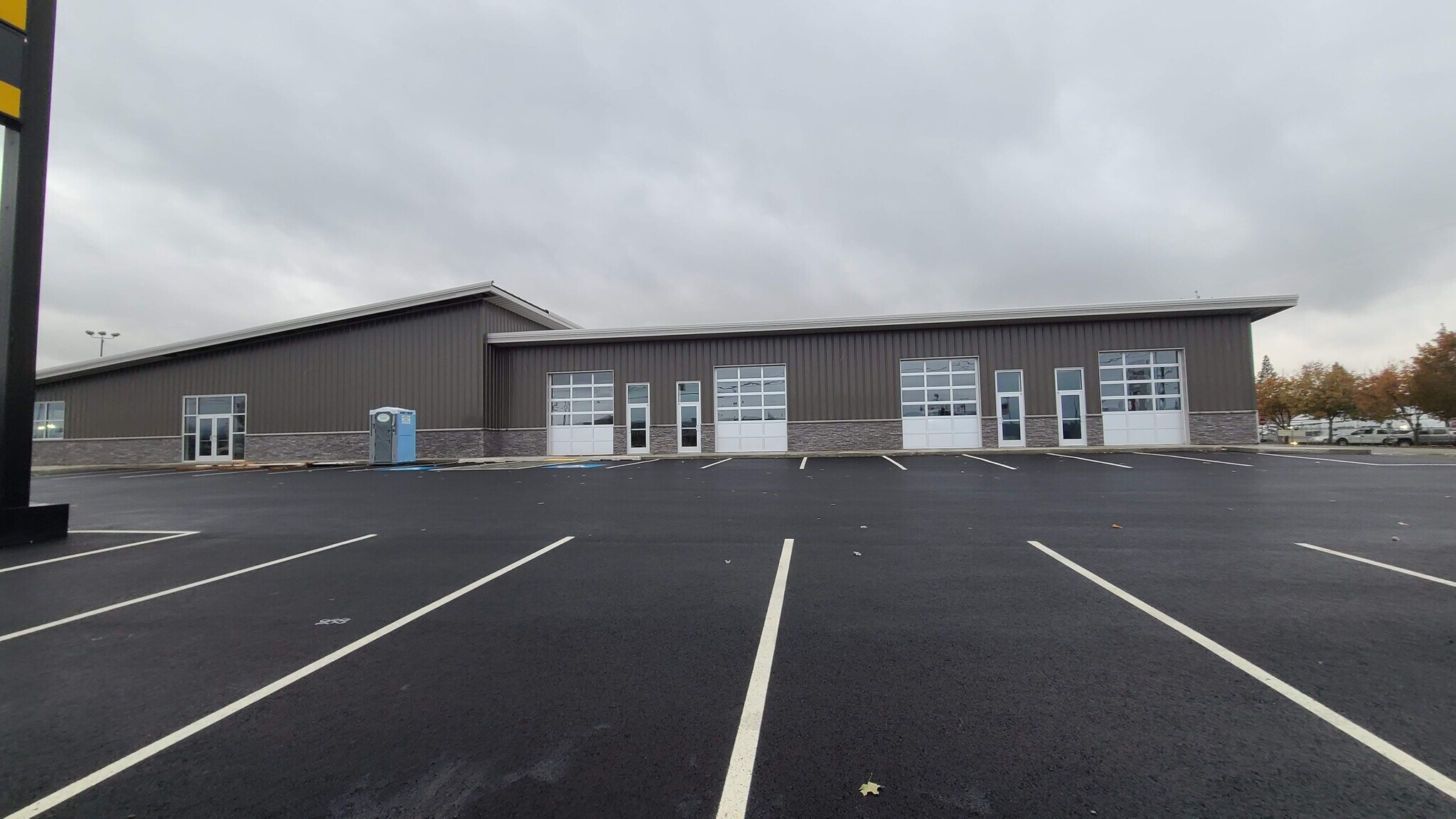 6818 E Sprague Ave, Spokane Valley, WA for lease Building Photo- Image 1 of 6
