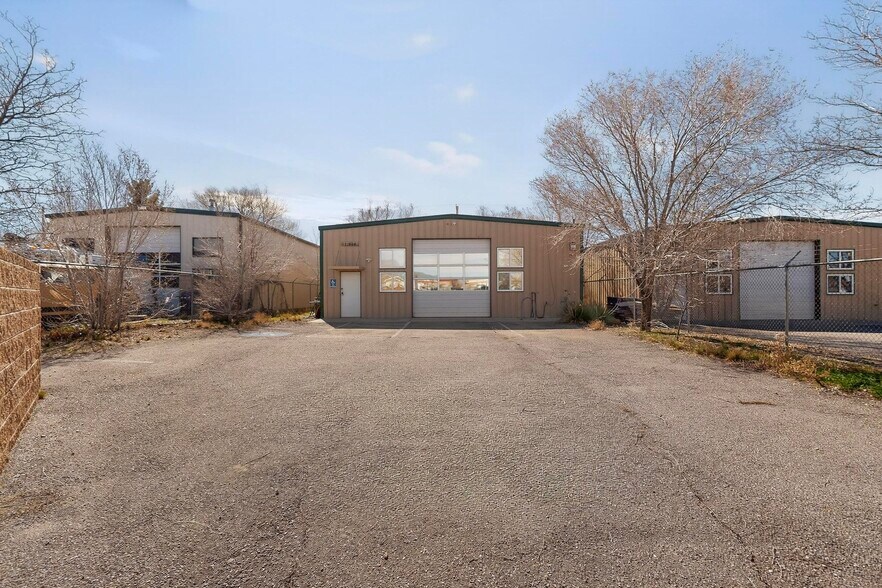 11504 Cochiti Rd NE, Albuquerque, NM à vendre - Photo du bâtiment - Image 2 de 35