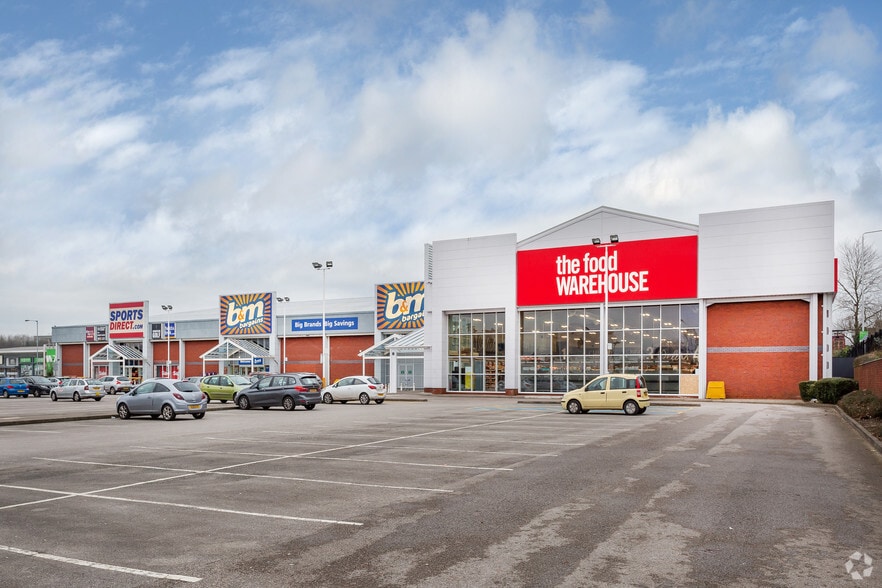 New Century St, Stoke On Trent for lease - Primary Photo - Image 1 of 2