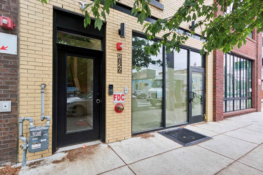 1826 Frankford Ave, Philadelphia, PA for lease - Building Photo - Image 2 of 10