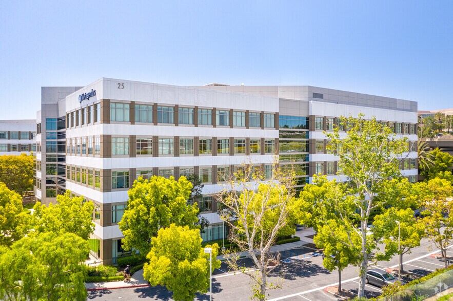 25 Enterprise, Aliso Viejo, CA à louer - Photo du bâtiment - Image 2 de 5