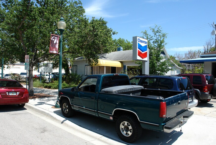 1818 Main St, Sarasota, FL for sale - Building Photo - Image 2 of 4