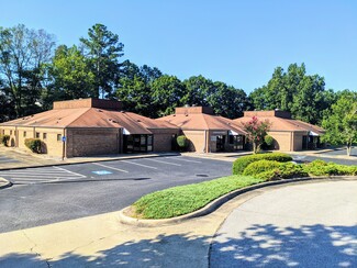 Plus de détails pour 660 Lanier Park Dr, Gainesville, GA - Bureau/Médical à louer