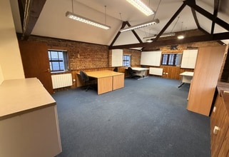 Grange Rd, Tongham for lease Interior Photo- Image 2 of 2