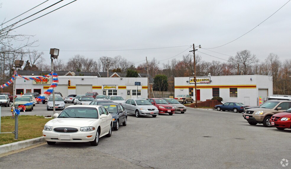 2245 Crain Hwy, Waldorf, MD à vendre - Photo du bâtiment - Image 2 de 5