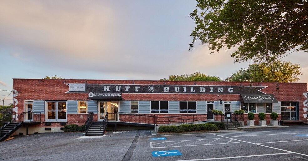 1190-1194 Huff Rd NW, Atlanta, GA à louer - Photo du bâtiment - Image 2 de 8