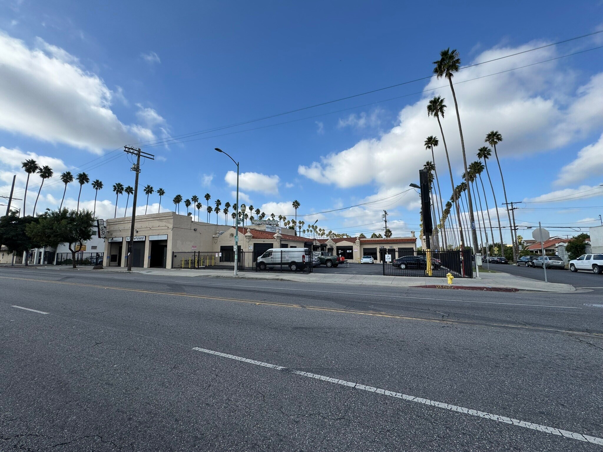 5501-5517 S Vermont Ave, Los Angeles, CA for lease Building Photo- Image 1 of 11