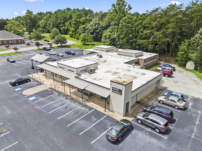 4431 Highway 220 N, Summerfield, NC for sale - Building Photo - Image 2 of 14