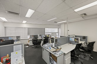 350 Charman Rd, Cheltenham for lease Interior Photo- Image 2 of 6