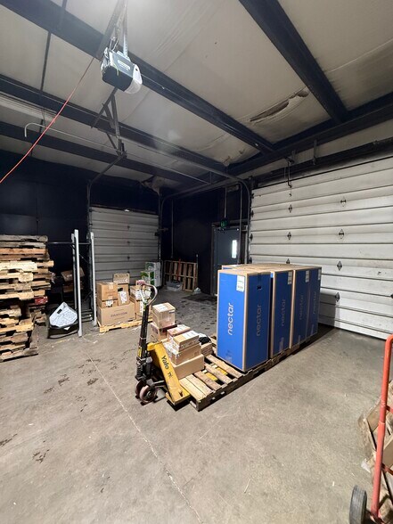 2905 Reynolds St, Fort Wayne, IN à louer - Photo du bâtiment - Image 3 de 4