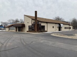 1035 Dexter Ave, Milan, MI for lease Building Photo- Image 2 of 24