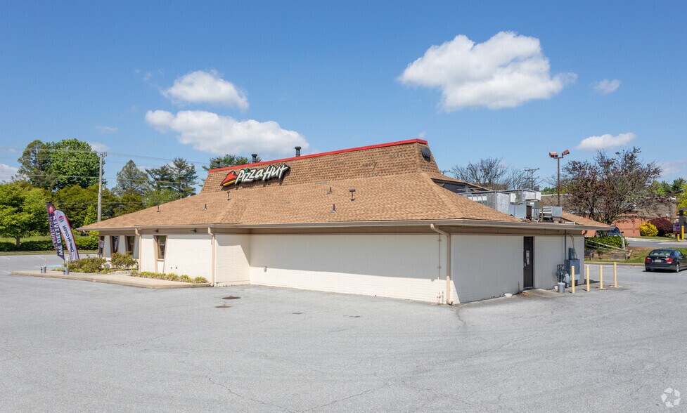 761 Hanover Pike, Hampstead, MD for lease - Building Photo - Image 2 of 4