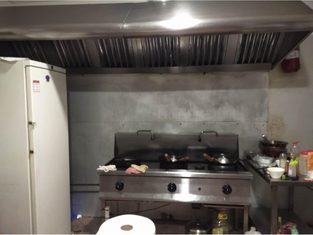 Retail in Barcelona, Barcelona for lease Interior Photo- Image 1 of 1