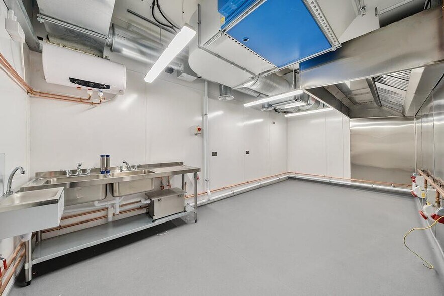 Mount Pleasant, Wembley à louer - Photo du bâtiment - Image 3 de 14