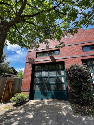 More details for 7321-7327 N Charleston Ave, Portland, OR - Retail for Lease